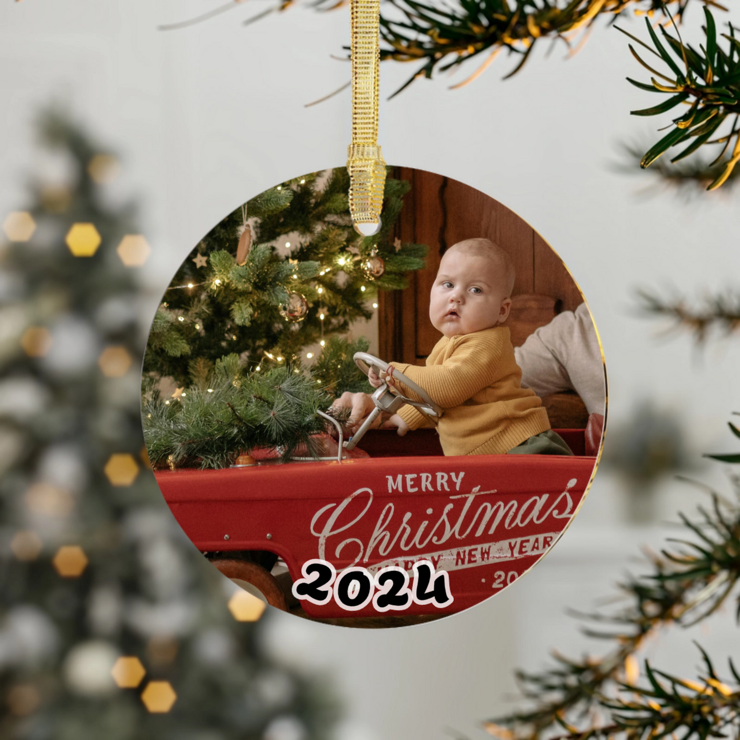 Personalized Glass Photo Ornament – Custom Keepsake or Suncatcher